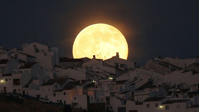 2018年第一個"超級月亮" 將在元旦現身 | 華視新聞