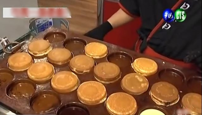 媽"不敢買紅豆餅"背後原因 讓她從此孝順！ | 華視新聞