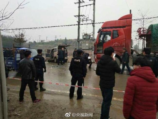 江西客貨車撞拖板車 已知10死1傷 | 華視新聞