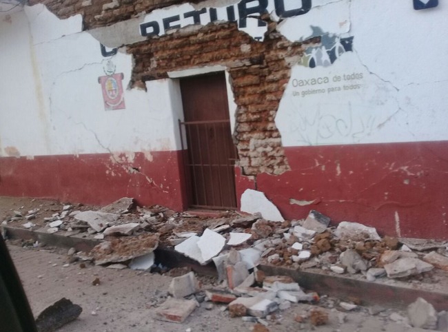 墨西哥7.2地震"無傷亡" 官員直升機勘災意外釀2死 | 華視新聞
