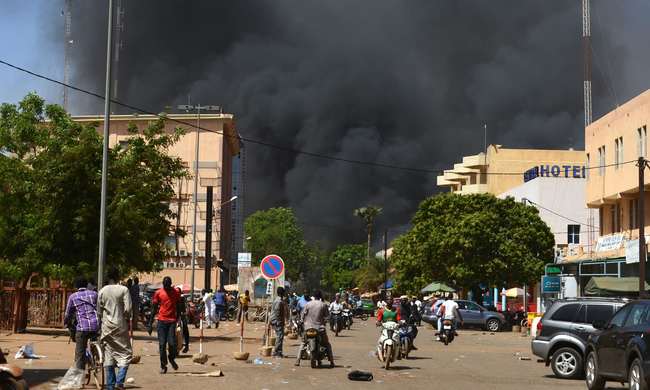 布吉納法索首都遭恐攻 槍戰目前持續進行中 | 華視新聞
