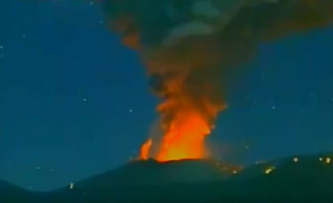 【影】日本新燃岳火山爆發 警戒範圍再擴大 | 華視新聞