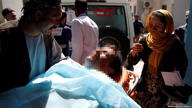 阿富汗首都遭自殺炸彈攻擊 釀29人喪生 | 華視新聞