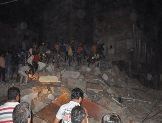 印度建築倒塌已知9死 逾20人遭活埋