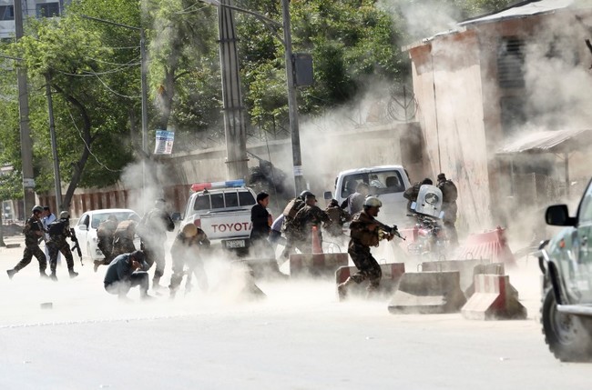 阿富汗首都爆炸釀21死 法新社記者不幸喪命 | 華視新聞