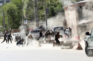 阿富汗首都爆炸釀21死 法新社記者不幸喪命