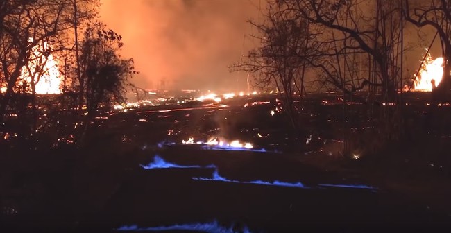 【影】美國夏威夷火山噴不停 藍色火焰如人間煉獄 | 華視新聞