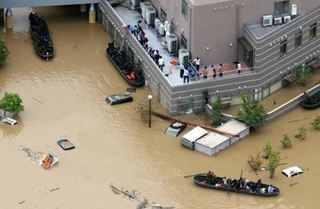 暴雨持續肆虐日本 死亡人數攀至83人