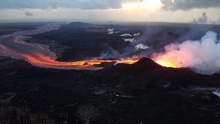 夏威夷火山再噴發 引發規模5.3地震