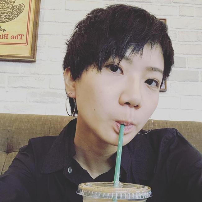 香港歌手盧凱彤傳墜樓亡 死因警方調查中 | 華視新聞