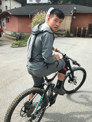 最新》亞運「自由車」男子下坡賽 江勝山再奪銀牌