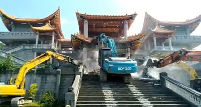 快訊》直擊拆了!「五星寺」正在拆除中 | 華視新聞