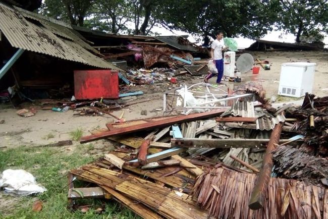 【印尼海嘯】死亡人數攀至62人 外交部備妥運輸機待命 | 華視新聞