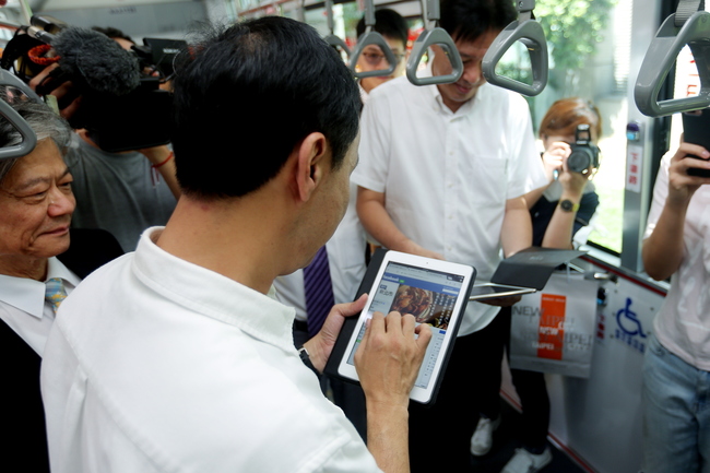 新北公車WiFi用華為網卡 林佳龍下令徹查 | 華視新聞