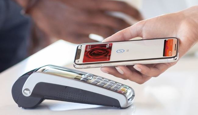iPhone刷悠遊卡不遠了？蘋果宣布支援NFC功能 | 華視新聞