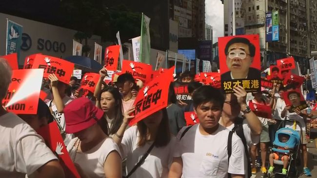 【午間搶先報】香港最混亂的一夜... 逾百人遭逮捕 | 華視新聞