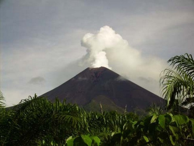 全球最危險火山爆發！巴紐逾5000人緊急撤離 | 華視新聞