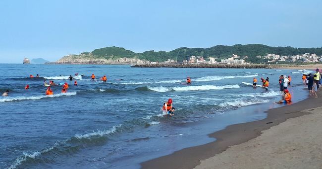 打造國際衝浪勝地！首座水上運動中心年底啟用 | 華視新聞