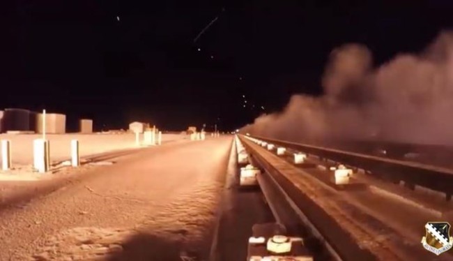 【影】時速超過1萬公里! 美軍發布超音速火箭影片 | 華視新聞