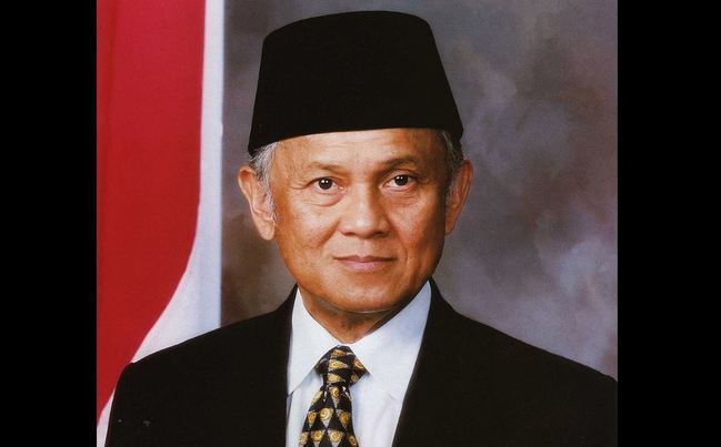帶領印尼從獨裁走向民主 前總統哈比比辭世 | 華視新聞