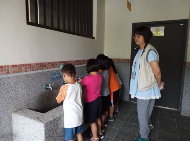腸病毒病例持續上升 新竹縣仍有3校3班停課 | 華視新聞