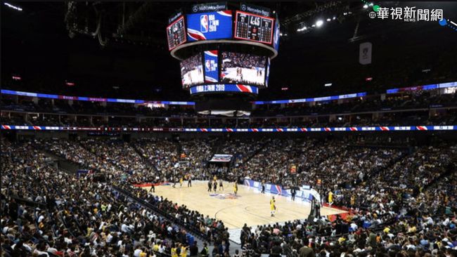 NBA熱身賽上海登場 觀眾席全滿 | 華視新聞