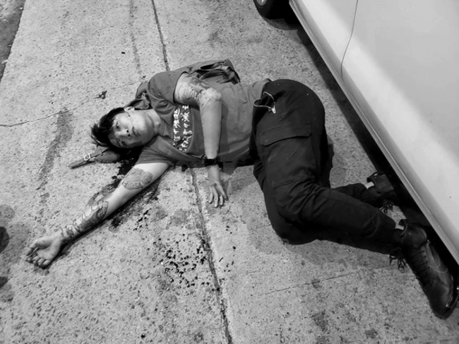快訊》香港民陣岑子杰遭襲 鐵鎚圍毆倒地濺血 | 華視新聞