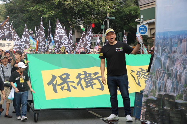 神預言韓國瑜不走遊行 高市議員仍請500珍奶 | 華視新聞
