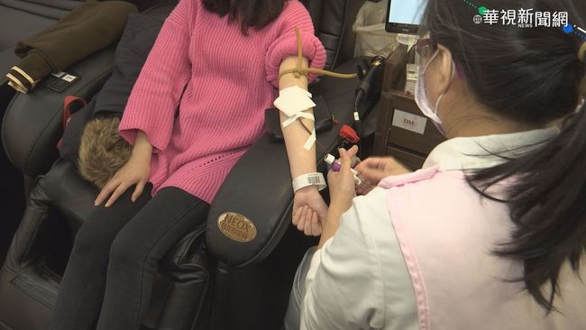 疫情衝擊血庫拉緊報！民眾捐血可領衛生紙 | 華視新聞