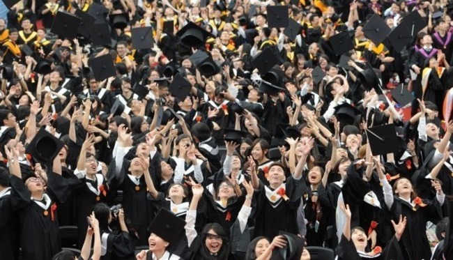 教育部:畢業典禮實名制 不受室內100室外500人限制 | 華視新聞