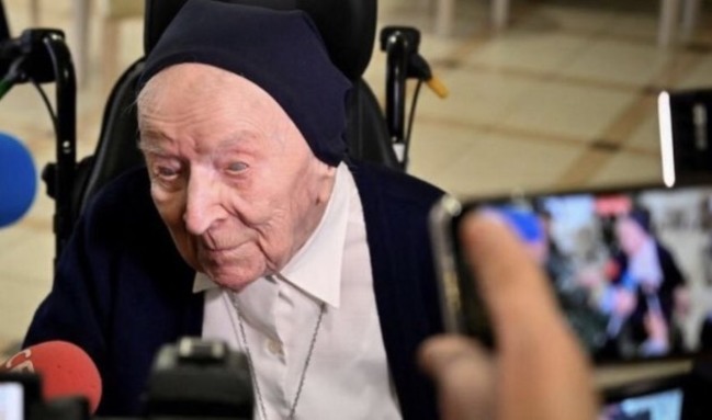 歐洲最年長人瑞！ 修女染疫康復將歡慶117歲生日 | 華視新聞