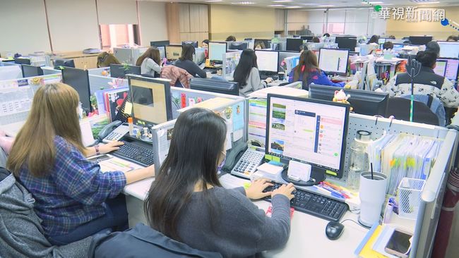 兩性薪資差14% 女性多工作51天才與男性同年薪 | 華視新聞