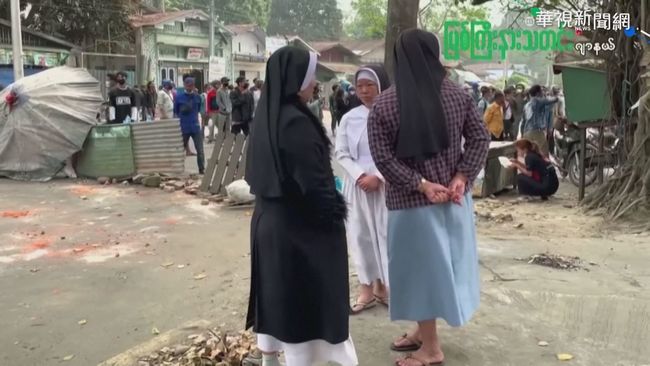 緬甸鎮壓逾60死 修女為兒童下跪求情 | 華視新聞