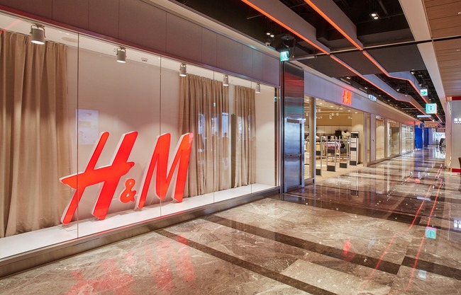 H&M「拒用新疆棉」聲明被翻出 中國掀抵制潮電商全下架 | 華視新聞