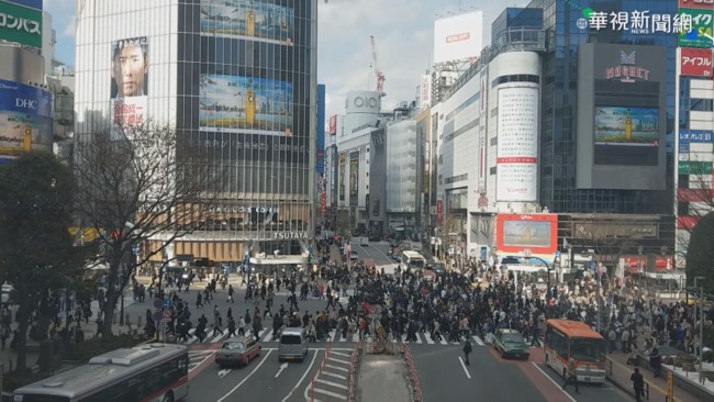 日本「防疫重點措施」沒人理？ 東京電車、人潮仍擁擠 | 華視新聞
