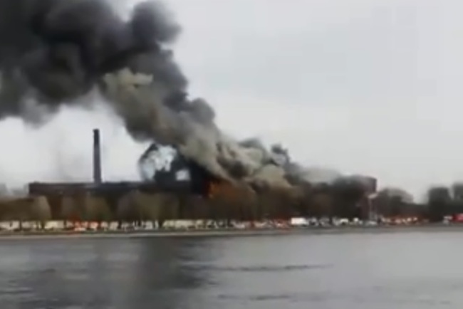 俄聖彼得堡180年著名古蹟失火 消防員1死2重傷 | 華視新聞