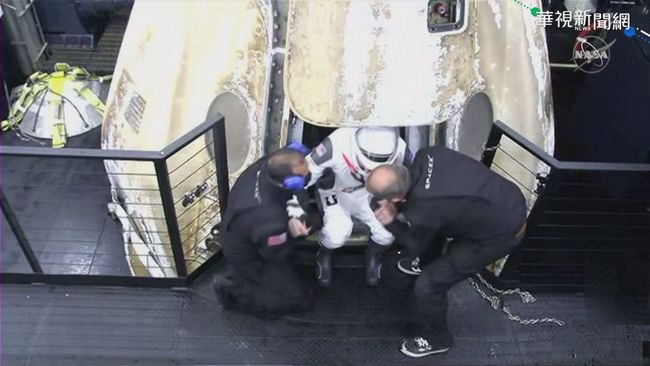 完成167天任務 SpaceX載4太空人返地球 | 華視新聞