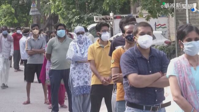 印度染疫人數飆高 鄰國尼泊爾也遭殃 | 華視新聞