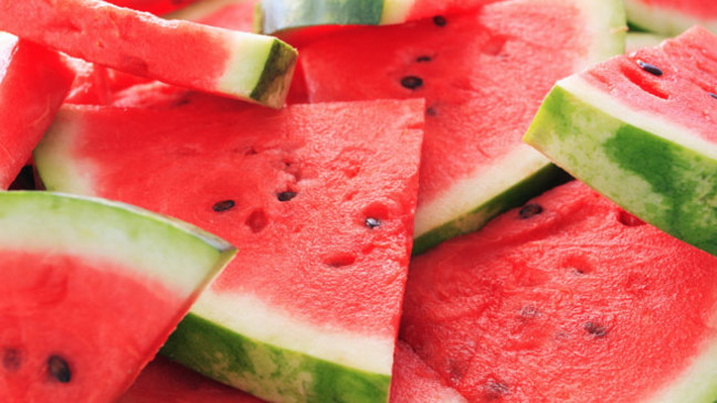 西瓜超甜熱量卻墊底！ 夏季15款水果排行公布 | 華視新聞