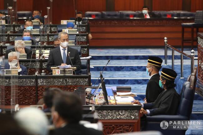 馬來西亞變天？ 未獲國會支持 首相慕尤丁傳明日下台 | 華視新聞