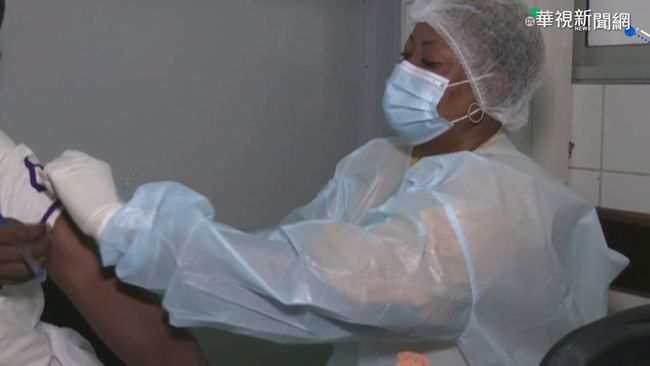 防伊波拉擴散 象牙海岸醫護接種疫苗 | 華視新聞