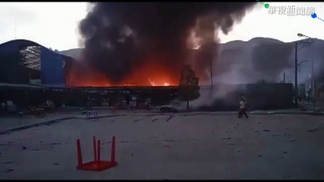 玻利維亞小鎮爆炸火光竄天 至少12傷 | 華視新聞