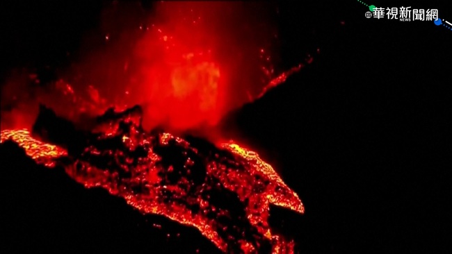 西國火山持續噴發 關閉機場.碼頭擠爆 | 華視新聞
