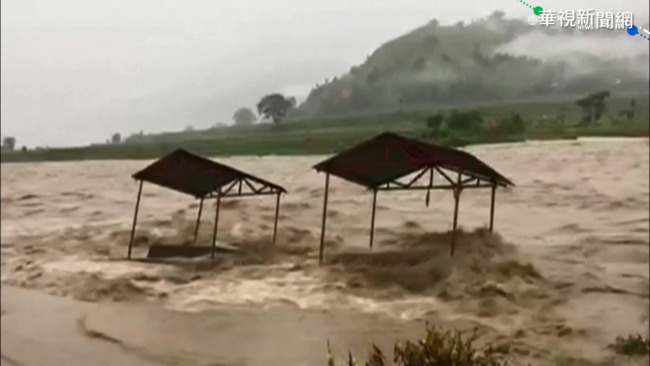洪水侵襲印度.尼泊爾 兩國逾百人死亡 | 華視新聞