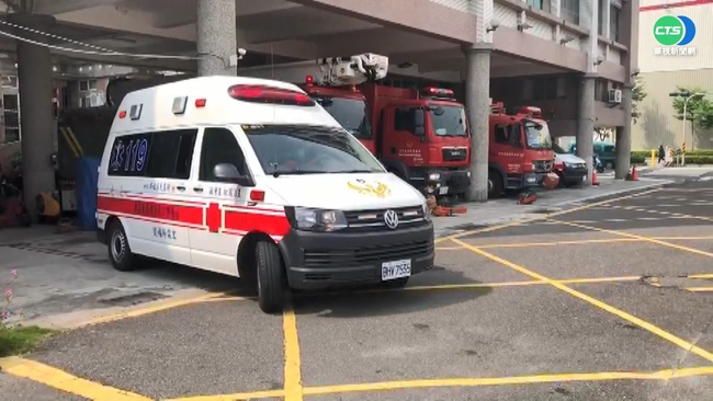 首創!救護車.公車號誌整合 減少事故發生 | 華視新聞