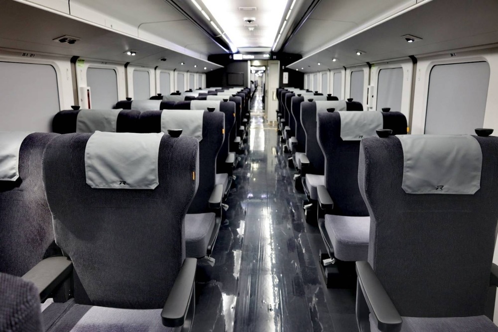 EMU3000型列車年底啟航 商務車廂「騰雲座艙」搶先看 | ( 圖/ 台鐵提供）