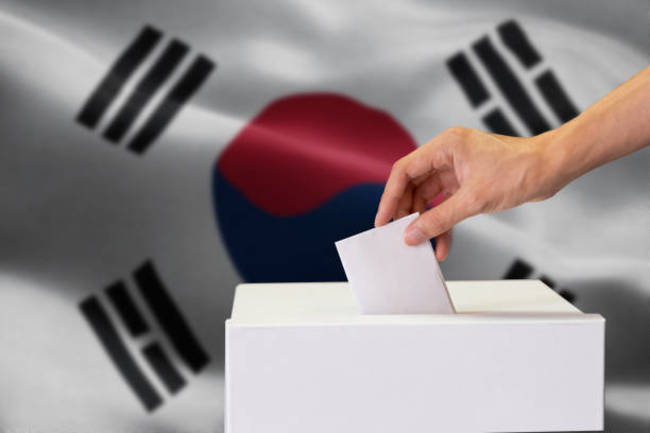 高中生就能從政！南韓國會「下修議員參選年齡資格」 | 華視新聞