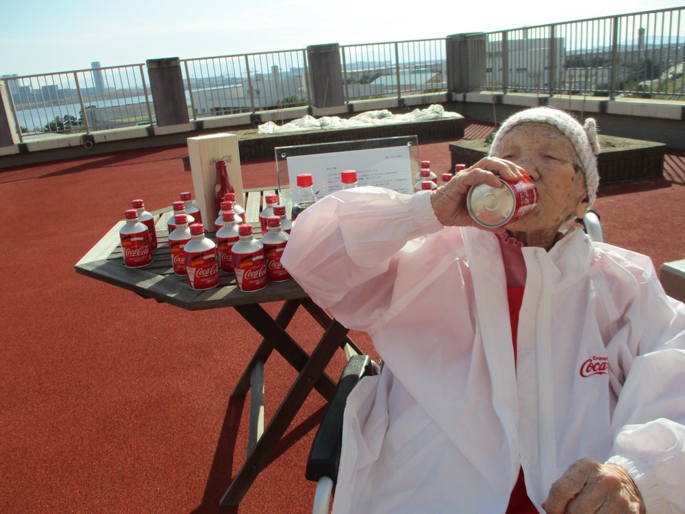 全球最長壽奶奶119歲生日 最愛喝可樂 目標活到120歲 | 翻攝田中加子推特@tanakakane0102