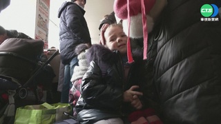 俄侵烏戰火連天 已逾66萬難民逃離家鄉