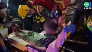 台中大樓火警釀3死6傷 住戶受困爬窗逃生